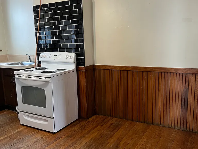 44 Fairhaven Rd #2L — Photo 16