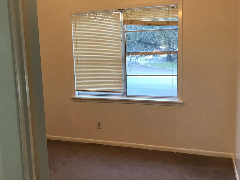 1400 Wren Ln — Photo 12