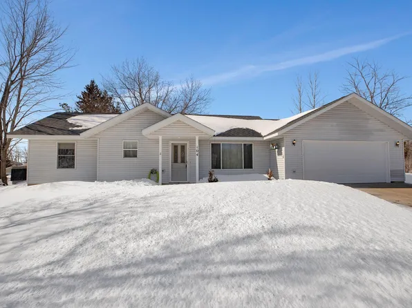 104 E Ridgeview Dr, Starbuck, MN 56381