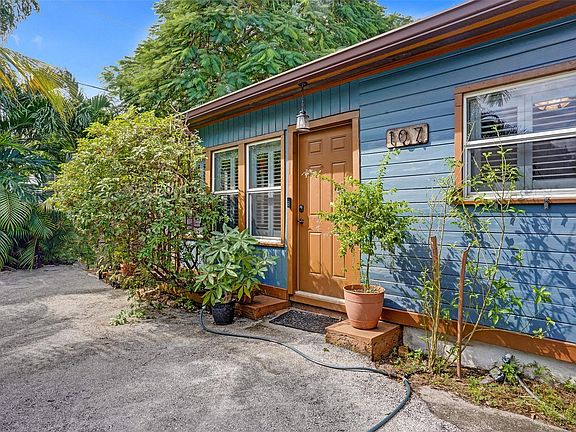 2nd image of 107 Palm Avenue
