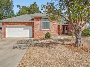 3213 W Sunset St, Springfield, MO 65807