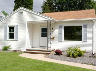 1348 W Brewster St, Appleton, WI 54914