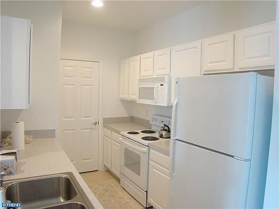 5th image of 35526 E Atlantic Cir Unit 123