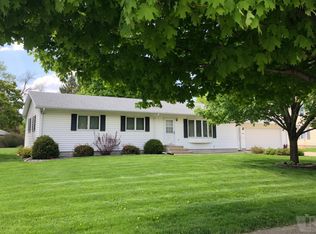 164 1st Ave SW, Britt, IA 50423