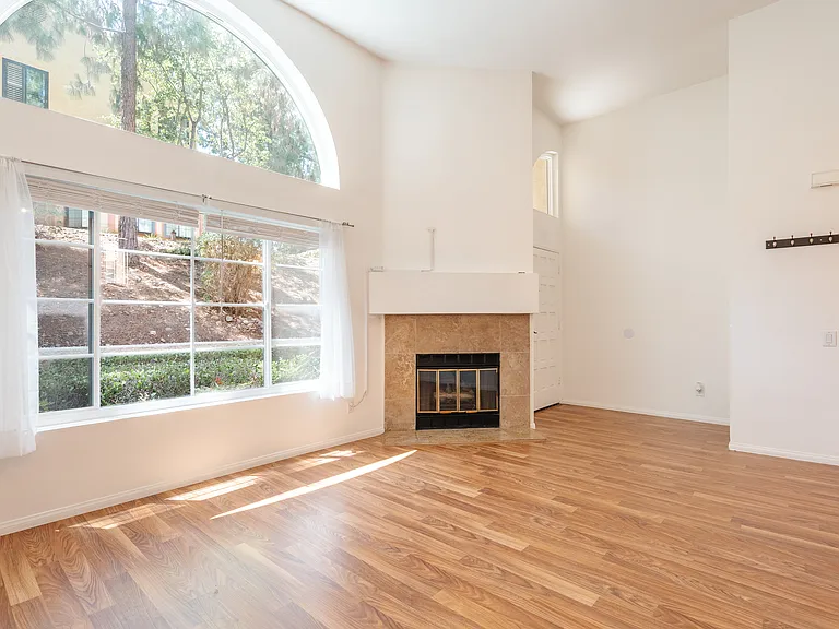 9230 Lake Murray Blvd #F — Photo 13