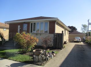 51 52nd Ave, Bellwood, IL 60104