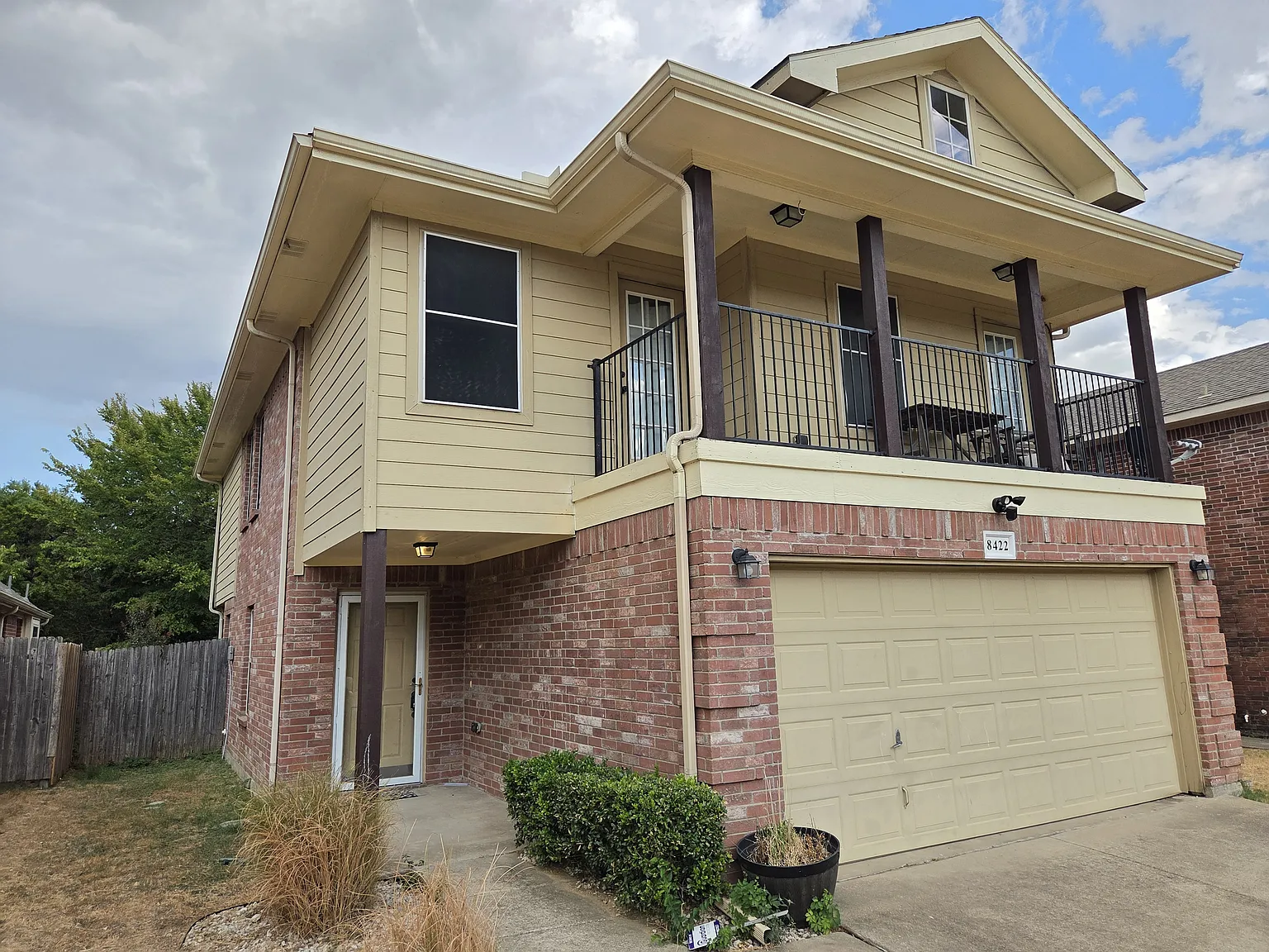 3 bed, 1612 sqft, $2,225 — Photo 3