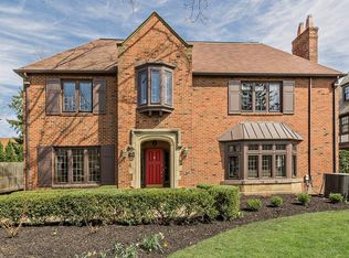 2979 Eaton Rd, Shaker Heights, OH 44122