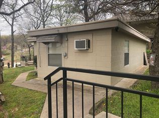 390 Muskogee Dr, Eucha, OK 74342