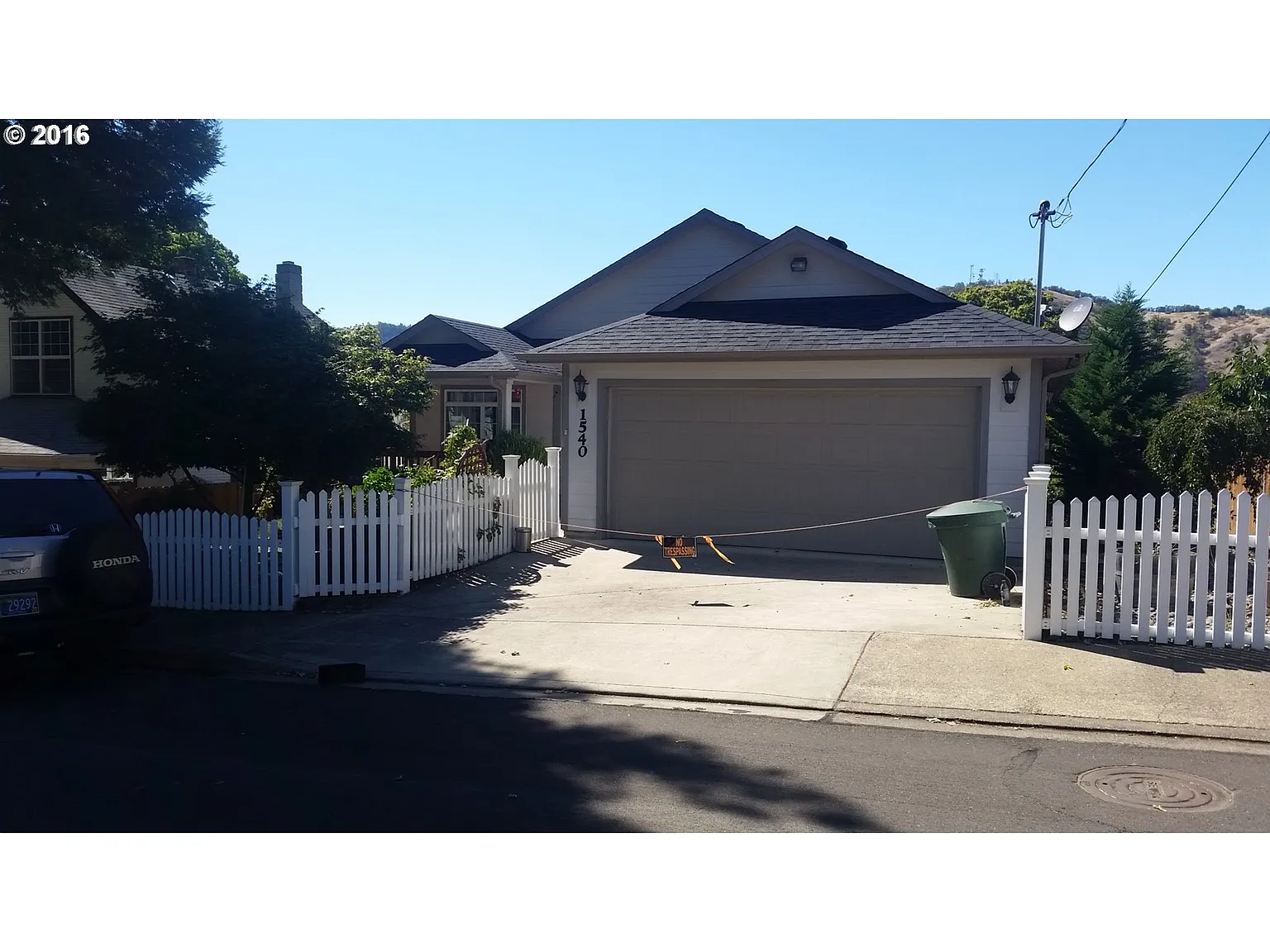 1540 SE Hamilton St photo 1