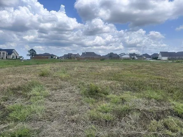 3605 Wakefield Ln, Beaumont, TX 77706