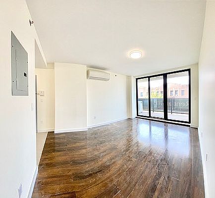 3rd image of 1705 E 17th St #206