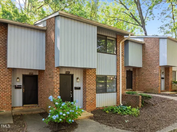 1131 Schaub Dr, Raleigh, NC 27606