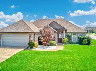 6 Nehemiah Dr, Jackson, TN 38305