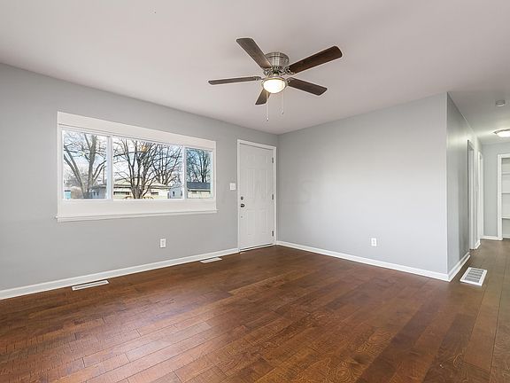 4th image of 1717 Cordell Ave