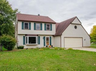 51688 Bowood Ct, Granger, IN