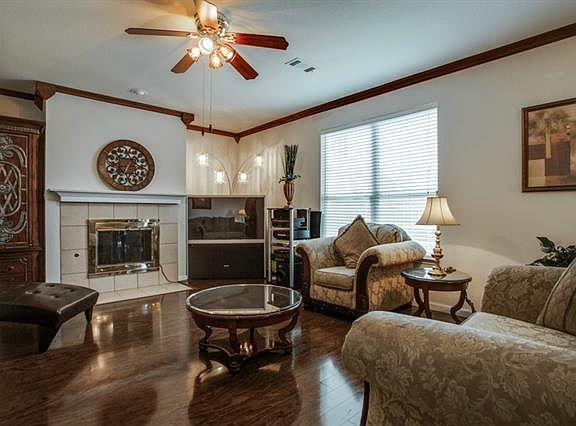 3rd image of 5612 Desert Willow Ct