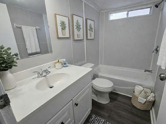 5th image of 8750 Symmes Rd #113