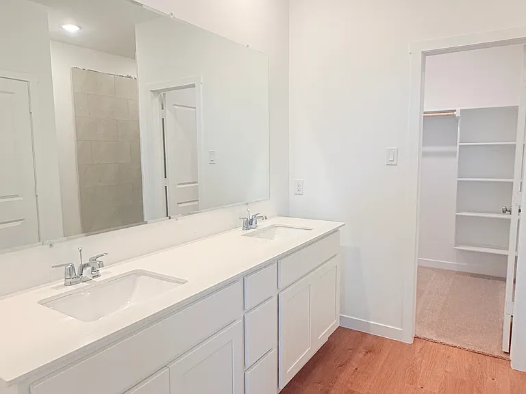 9109 SW 19th St — Photo 26