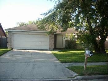 1st image of 3518 Churchill Gardens Ln