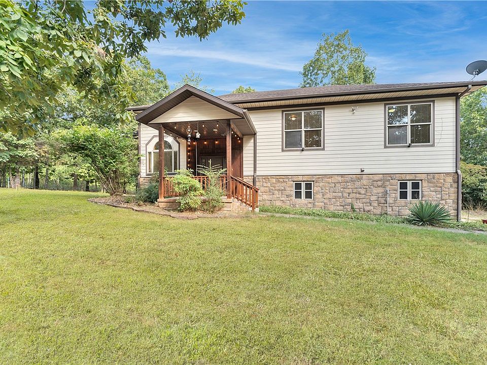 1st image of 8907 Summer Shade Rd