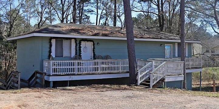 1st image of 3608 Campbell Dr #2