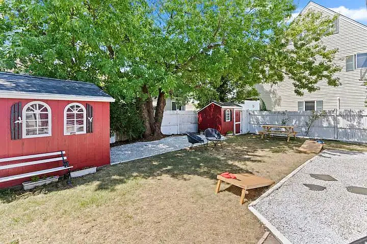 71 Church St — Photo 40