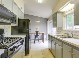 931 Regal Rd, Encinitas, CA 92024