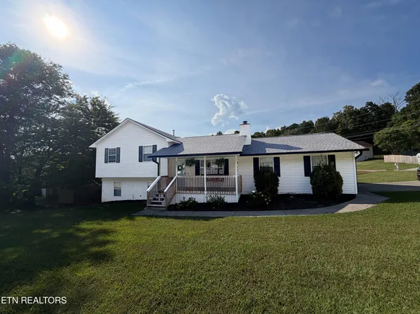 6801 Silent Brook Ln, Knoxville, TN 37921