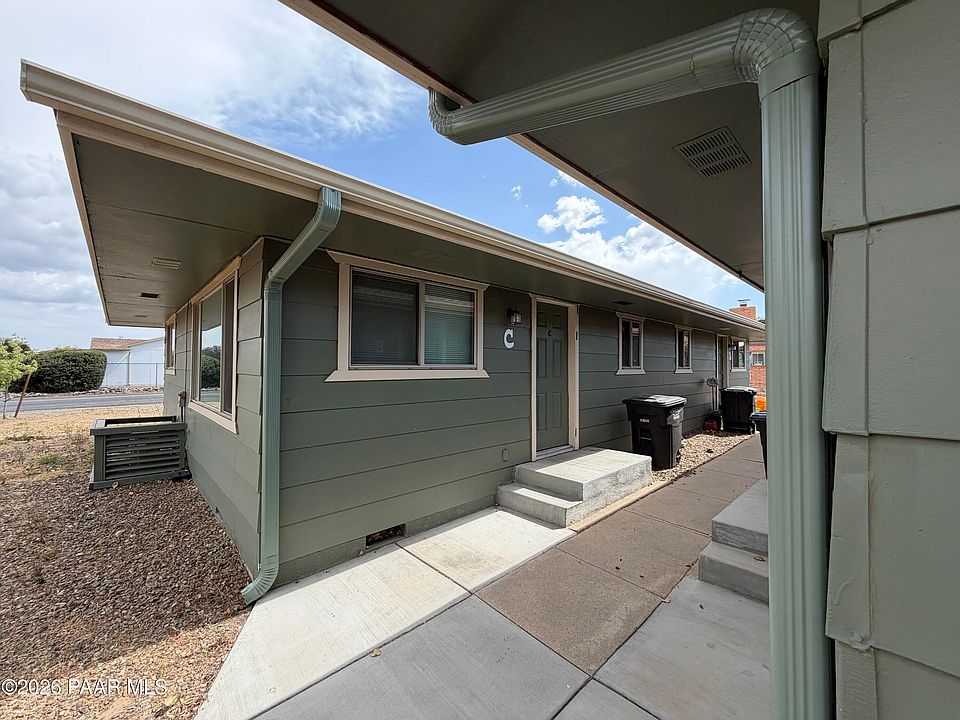 1st image of 3200 N Victor Rd APT 3