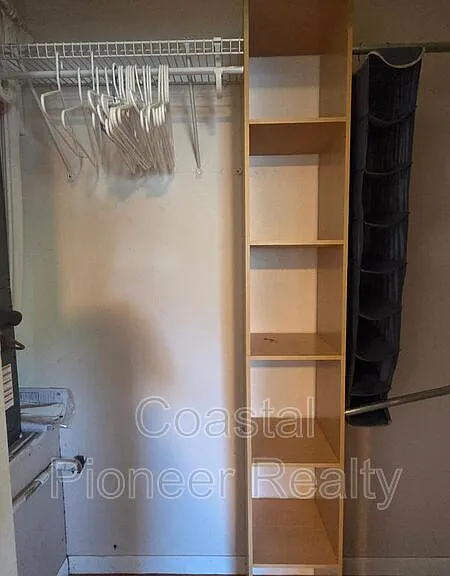 541 Roanoke St — Photo 17