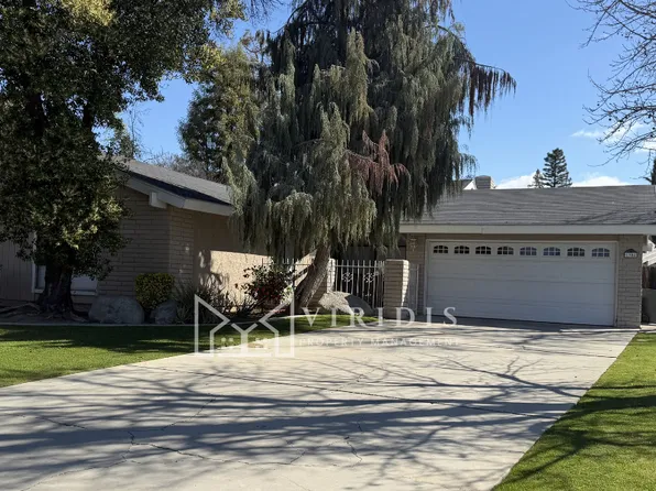 1304 La Puente Dr, Bakersfield, CA 93309