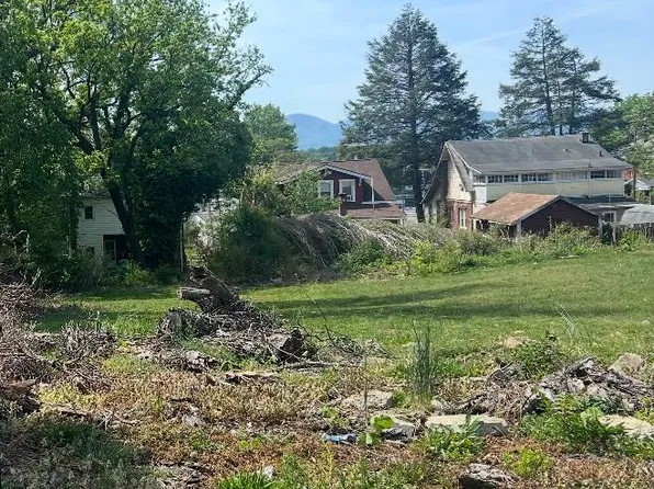 2324 Hanover Ave NW, Roanoke, VA 24017