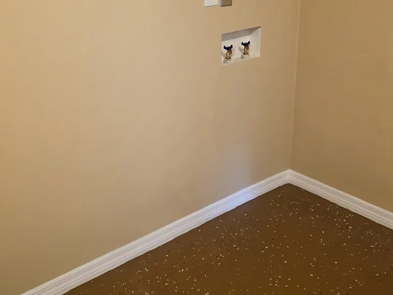 153 Lake June Dr — Photo 21