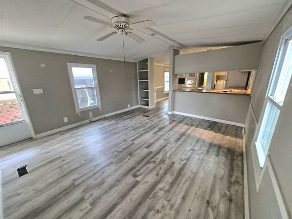 5th image of 245 Wildwood Dr #63