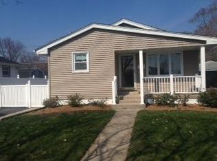 18446 Chicago Ave, Lansing, IL