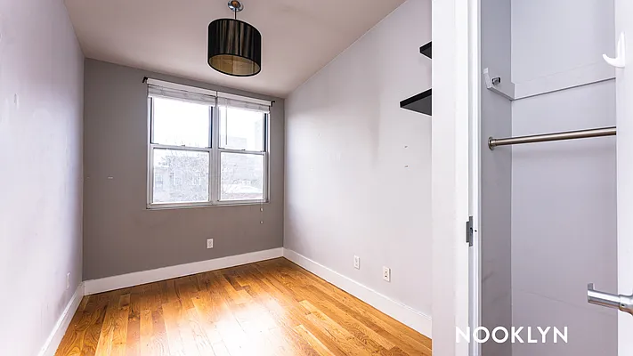 Rented by Nooklyn NYC LLC | media 11