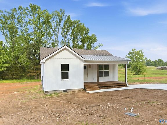 3rd image of 2253 Old Union Rd
