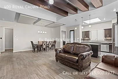 400 Royal Crown Rd — Photo 30