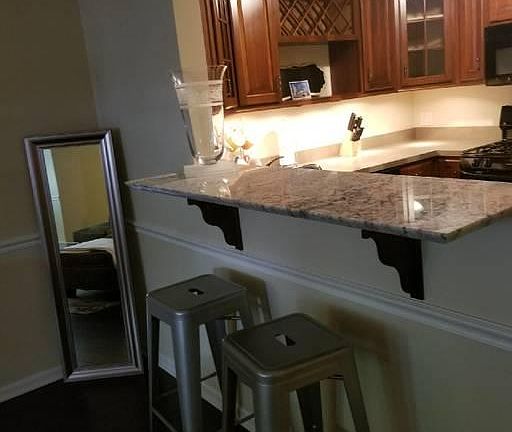 Kitchen/Barstools