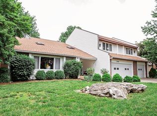 3745 W Maplewood St, Springfield, MO 65807