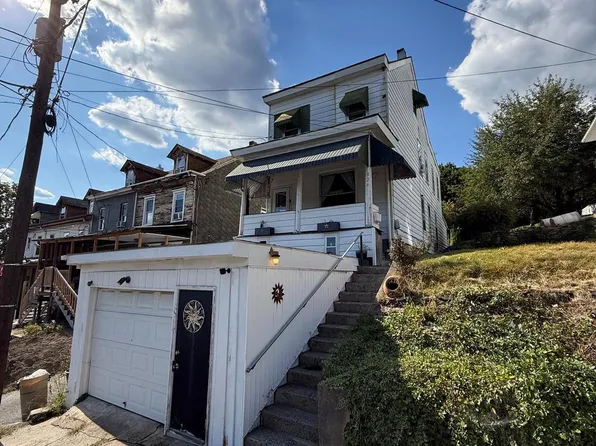 326 E Race St, Pottsville, PA 17901