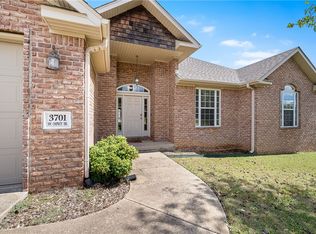 3701 SW Osprey Dr, Bentonville, AR 72713