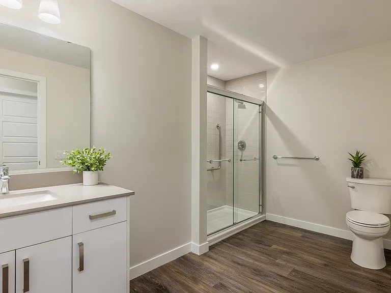 300 S Pelham Rd — Photo 18