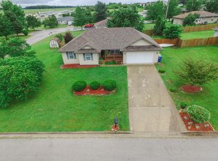 413 Barnard Ave, Rogersville, MO 65742