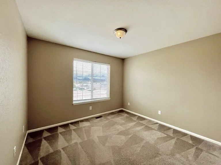 8165 Kettle Drum St — Photo 29