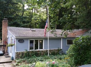 17134 Lake Ave, West Olive, MI 49460