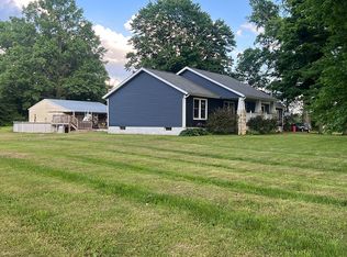 11711 Parmenter Rd, Burbank, OH 44214