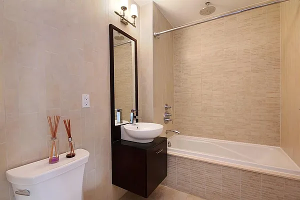 Rented by Home Ambassadors | media 12
