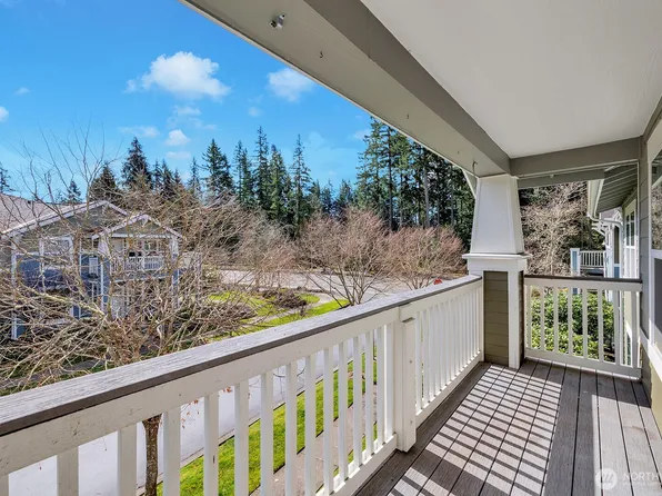 10515 221st Lane NE #202, Redmond, WA 98053